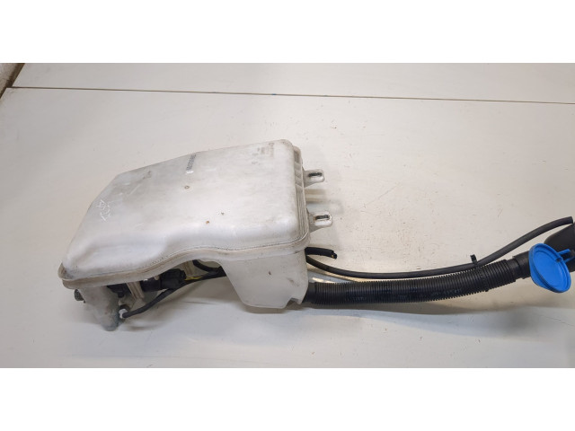 Бачок омывателя  BMW X1 (F48) 2015-2022 61667403903, 7403903   