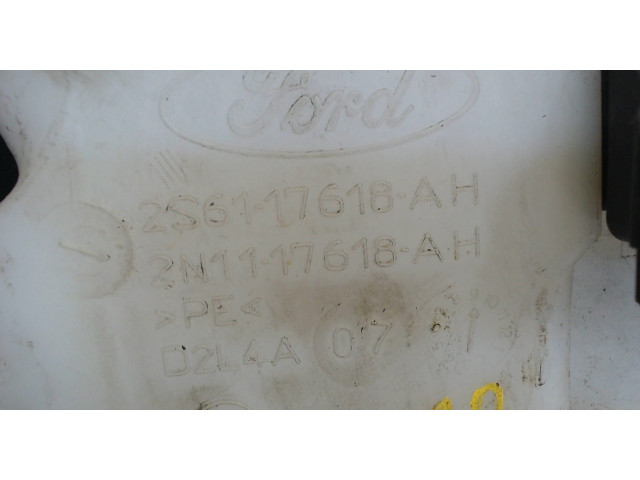 Бачок омывателя  Ford Focus 2 2008-2011 S6117618AH, N117618AH   2  2
