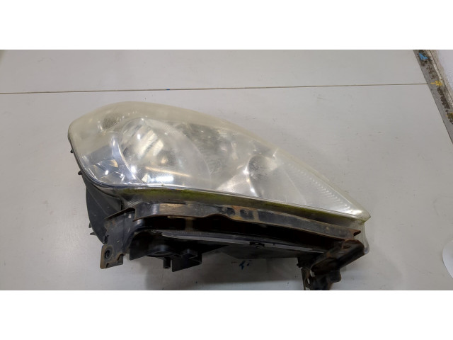 Фара передняя  Honda CR-V 2002-2006 правая 