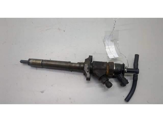 Форсунка топливная  Ford Focus 2 2008-2011    0445110353     