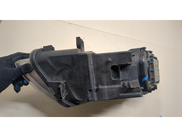 Фара передняя  Audi A6 (C6) 2004-2011 левая 