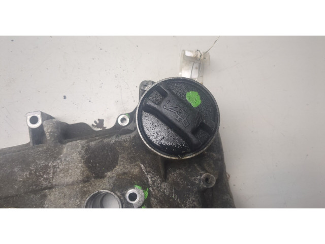 Клапанная крышка двигателя ДВС  Nissan Qashqai 2006-2013 1.6  13264ED00A   