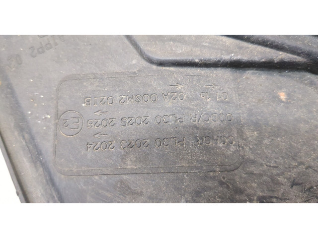 Фара передняя  Volvo XC90 2002-2006 правая 