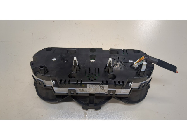 Панель приборов  KIA Ceed 2012-2018       94001A2630    1.6  Дизель