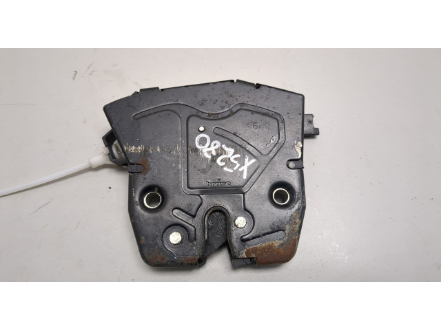 Замок багажника  BMW 3 E90, E91, E92, E93 2005-2012       