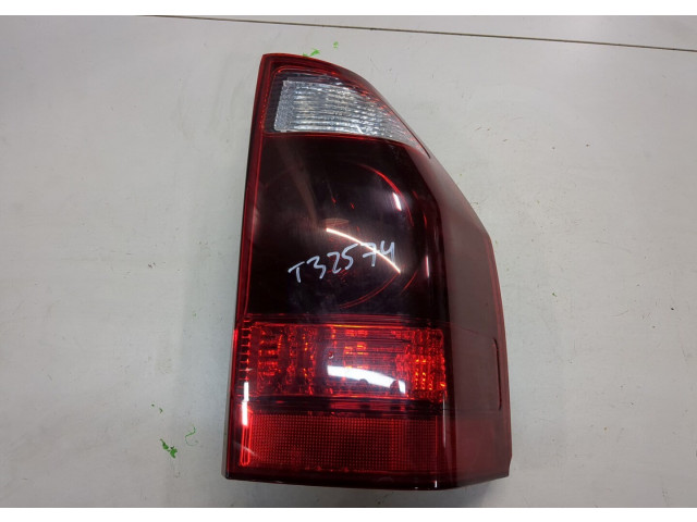 Задний фонарь     MN133770   Mitsubishi Pajero / Montero 2000-2006 
