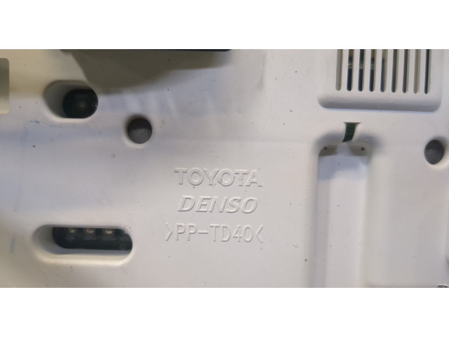 Панель приборов  Toyota RAV 4 2006-2013            2.2  Дизель