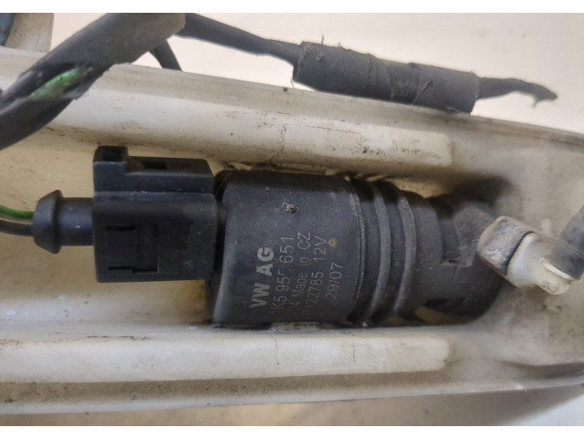 Бачок омывателя  BMW X3 E83 2004-2010    