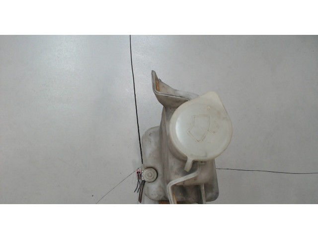 Бачок омывателя  Mazda Bongo Friendee 1995-2005 S05B67481     2.5
