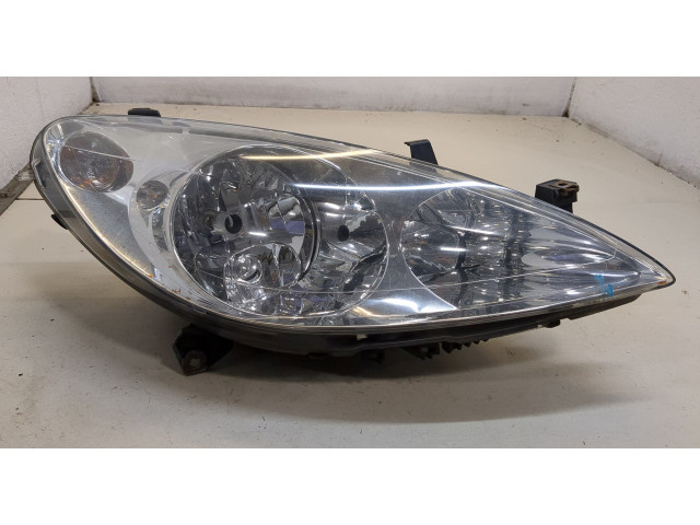 Фара передняя  Peugeot 307 правая 