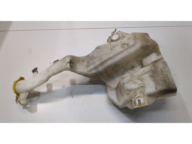 Бачок омывателя  Jeep Grand Cherokee 2004-2010    