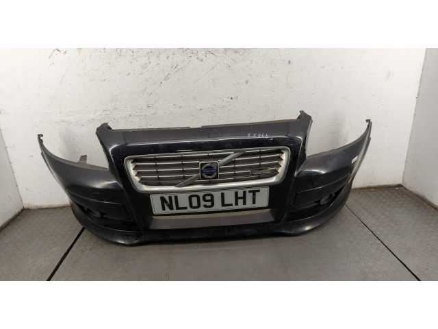 Решетка радиатора  Volvo C30 2006-2010          