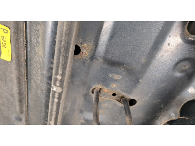 Решетка радиатора  Mazda 3 (BK) 2003-2009          BR5V50710B86