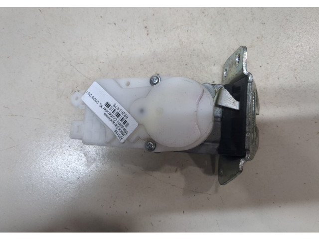 Замок багажника  Mitsubishi Outlander XL 2006-2012       