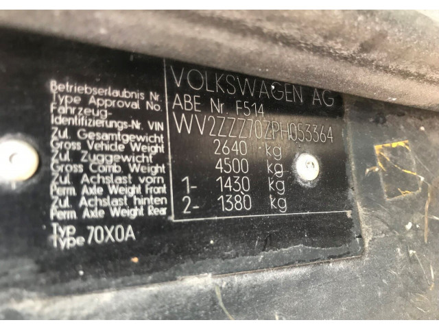 Вентилятор радиатора  Volkswagen Transporter 4 1991-2003     2.4 дизель       