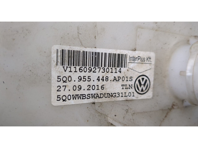 Бачок омывателя  Skoda Octavia (A7) 2013-2017 5Q0955453T   
