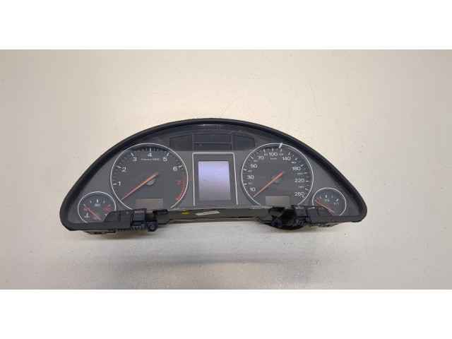 Панель приборов  Audi A4 (B6) 2000-2006       8E0920900H     