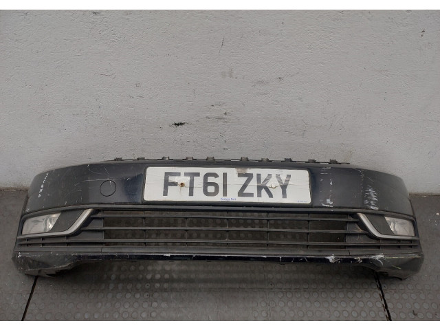Бампер  Volkswagen Passat 7 2010-2015 Европа передний   