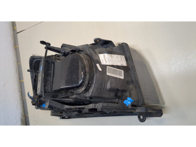 Фара передняя  Land Rover Freelander 2 2006-2014 левая 