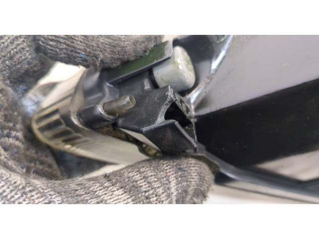 Фара передняя  Ford Focus 2 2005-2008 правая 