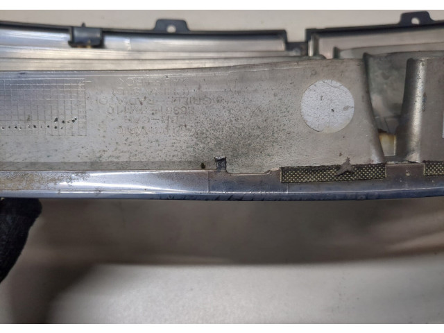 Решетка радиатора  Hyundai Genesis 2008-2013          3.8 863513M110