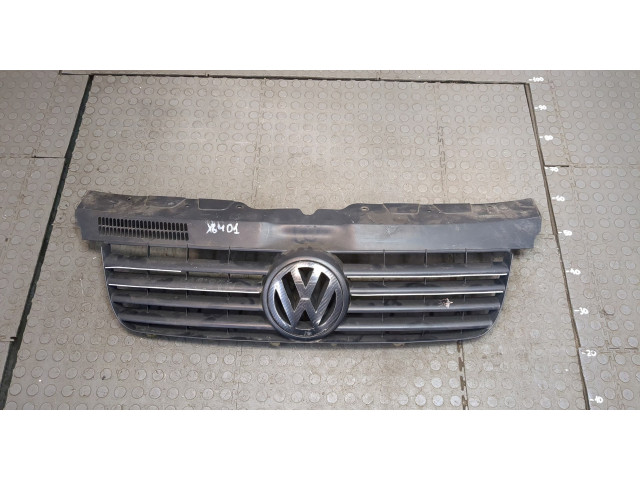 Решетка радиатора  Volkswagen Transporter 5 2003-2009          