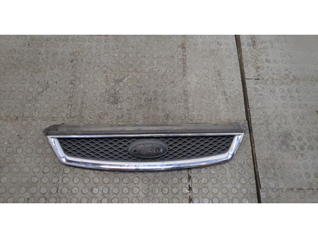 Решетка радиатора  Ford Focus 2 2005-2008           1.8 