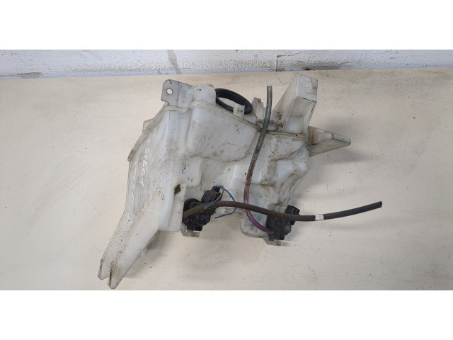 Бачок омывателя  Toyota RAV 4 2000-2005    