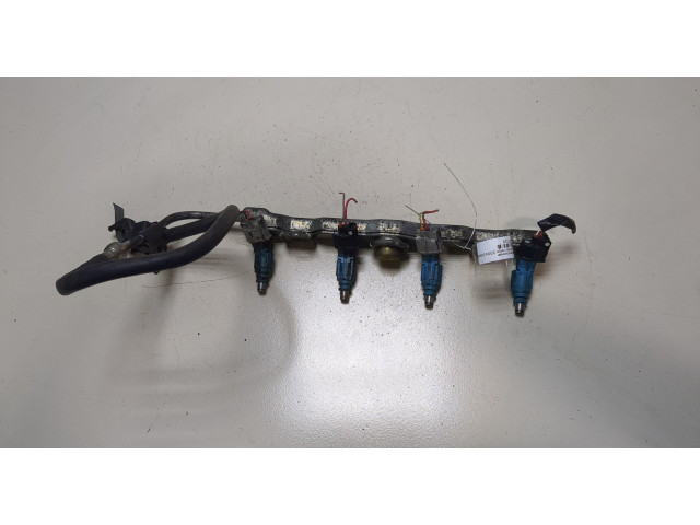Форсунка топливная  Toyota Corolla Verso 2004-2009    232090D070, 2380722030     