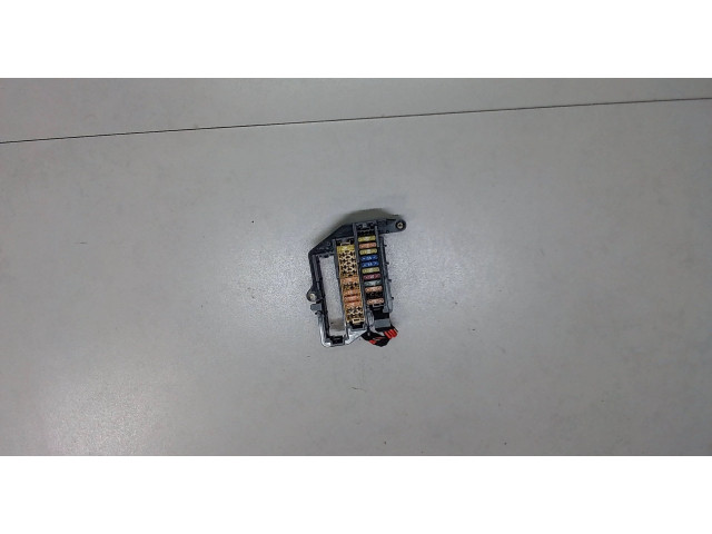 Блок предохранителей  Audi A6 (C6) 2005-2011      4f1971845a     3.2