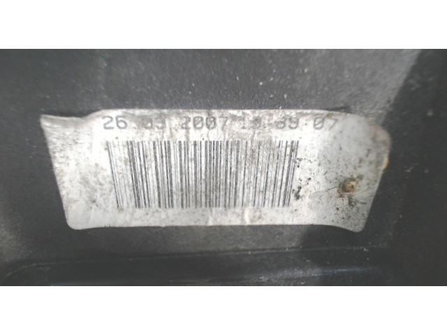 Блок предохранителей  Ford S-Max 2006-2010      1681101, 7G9T14A073-CF    1.8