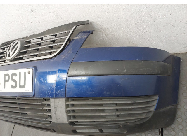 Бампер  Volkswagen Passat 5 2000-2005 передний   