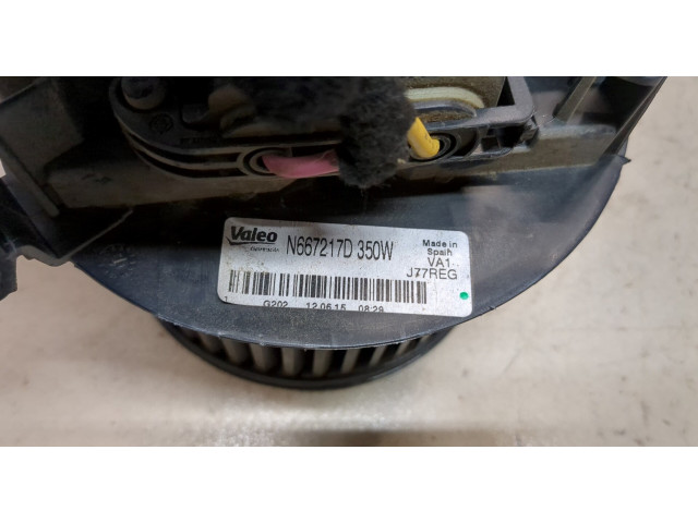 Моторчик печки  Nissan NV200 27226AX105    27226AX105   