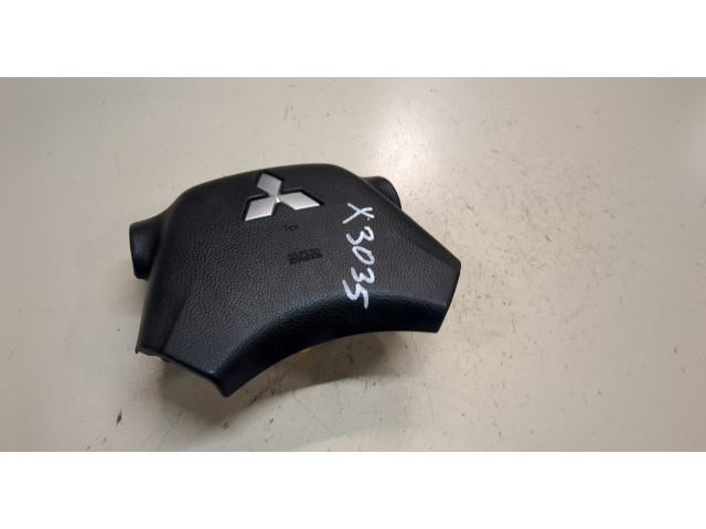 Подушка безопасности водителя  Mitsubishi Grandis     
