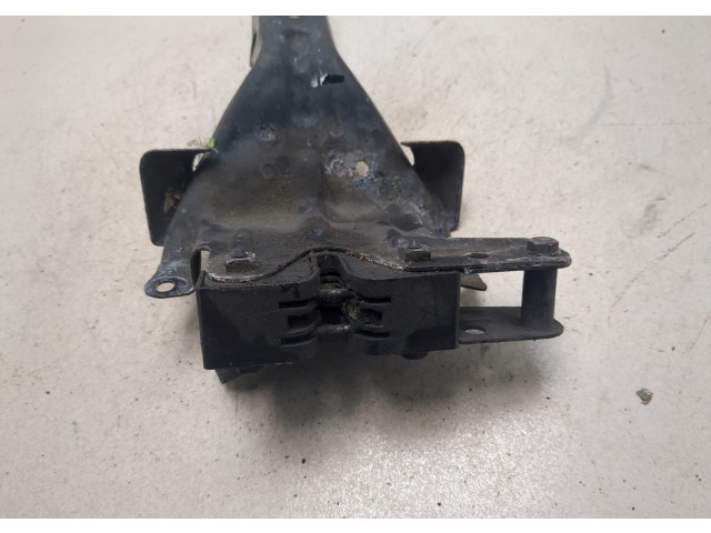 Замок капота  Volkswagen Touareg 2002-2007     