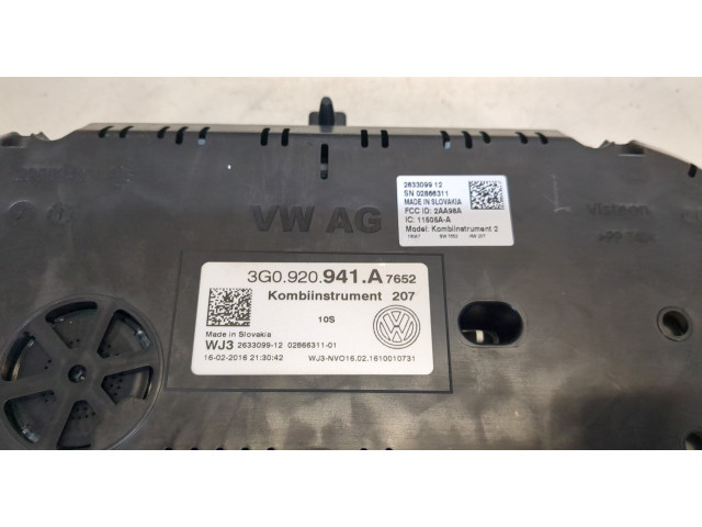 Панель приборов  Volkswagen Passat 8 2015-            