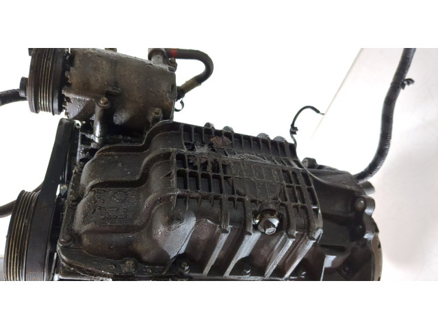 Клапанная крышка двигателя ДВС  Volvo C30 2006-2010 1.6     