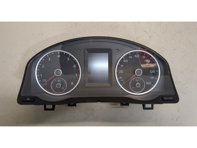 Панель приборов  Volkswagen Tiguan 2011-2016            