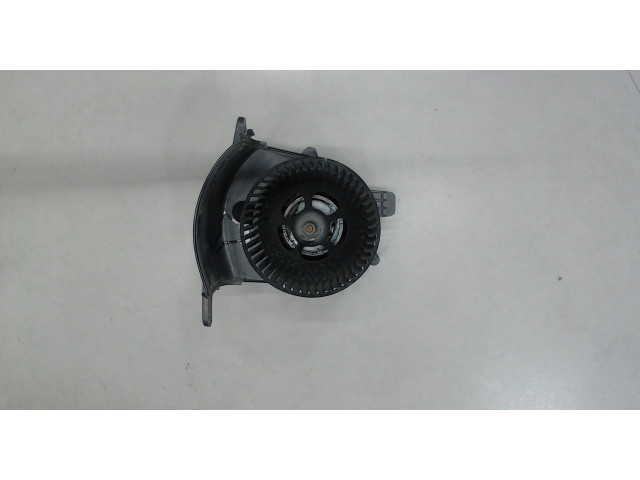 Моторчик печки  Renault Scenic 2003-2009 7701056598     7701056598   