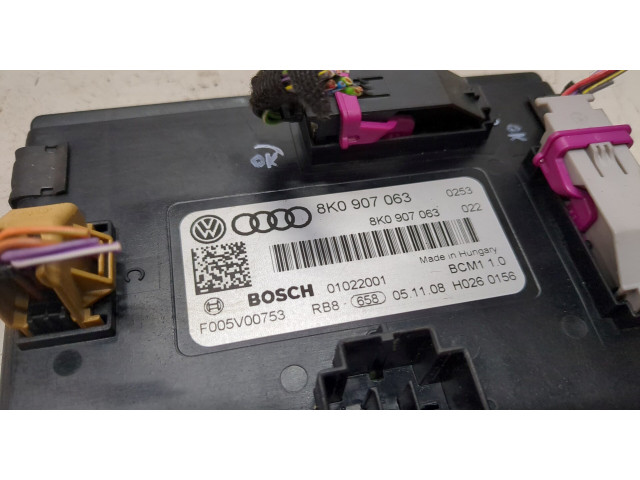 Блок комфорта  Audi Q5 2008-2017      8k0907063   