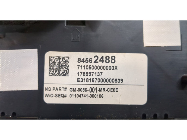 Панель приборов  Chevrolet Equinox 2017-       84562488     