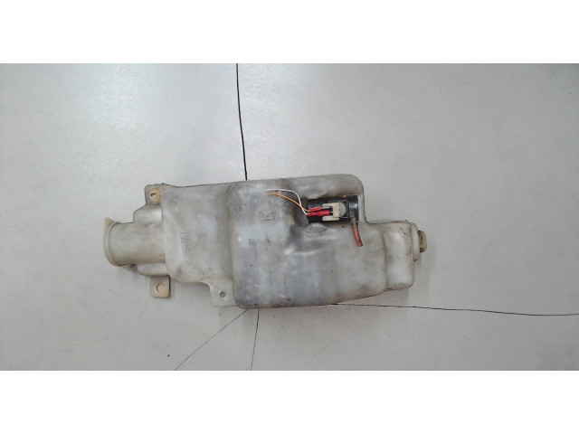 Бачок омывателя  Mazda Bongo Friendee 1995-2005 S05B67481     2.5