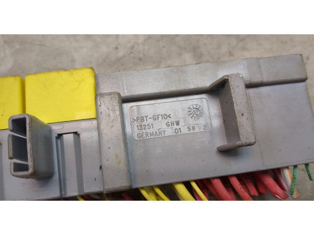 Блок предохранителей  Renault Scenic 2003-2009         
