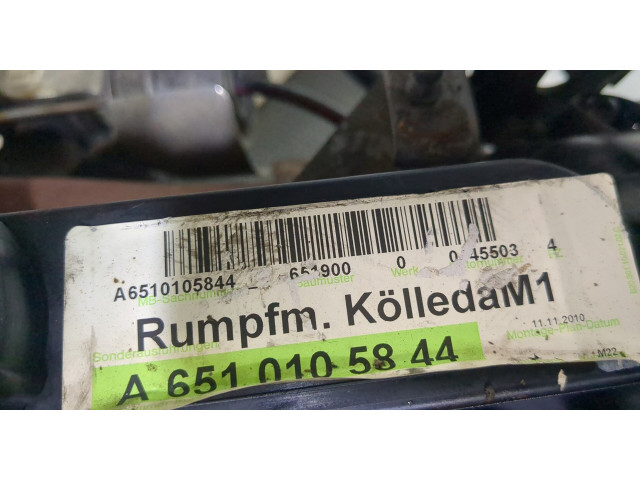 Клапанная крышка двигателя ДВС  Mercedes Sprinter 2006-2014 2.1  A6510100830   
