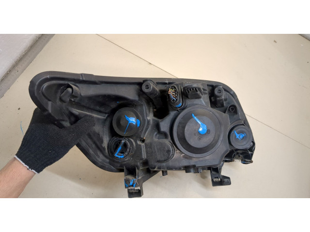Фара передняя  Ford Kuga 2008-2012 левая 