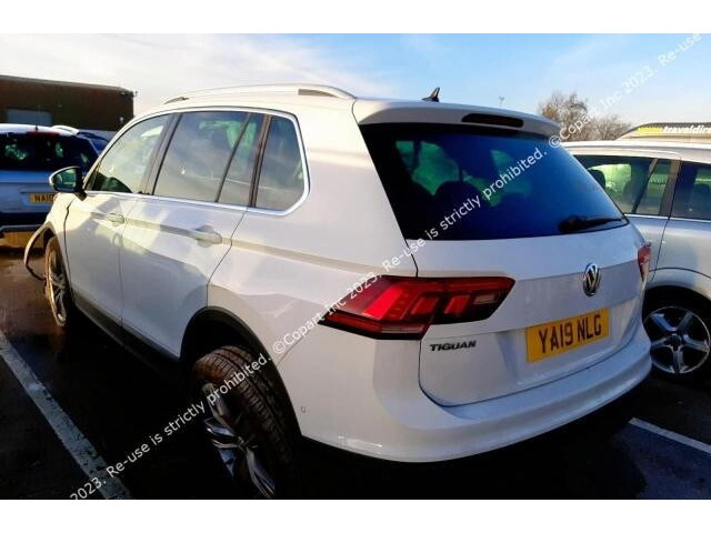 Стойка амортизатора  Volkswagen Tiguan 2016-2020     1.5  бензин