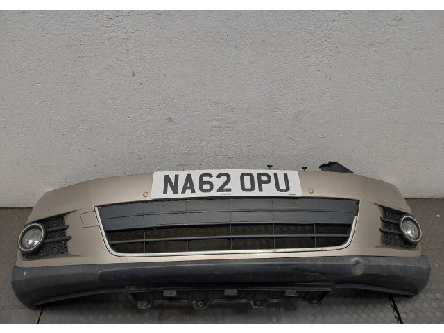 Бампер  Volkswagen Tiguan 2011-2016 передний   
