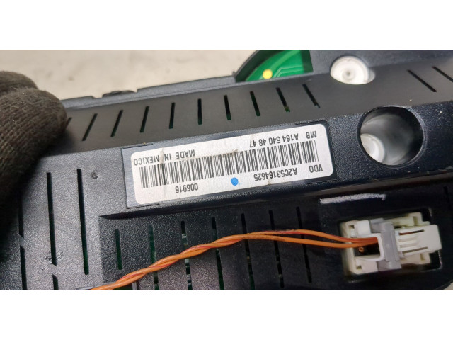 Панель приборов  Mercedes GL X164 2006-2012            