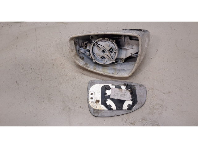 Зеркало боковое  Audi TT 2006-2010  правое            8J0858532, 8J0857502A