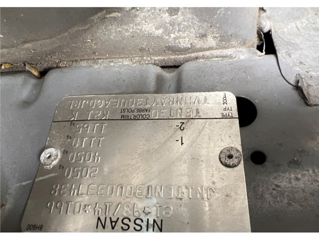 Клапанная крышка двигателя ДВС  Nissan X-Trail (T30) 2001-2006 2.2     